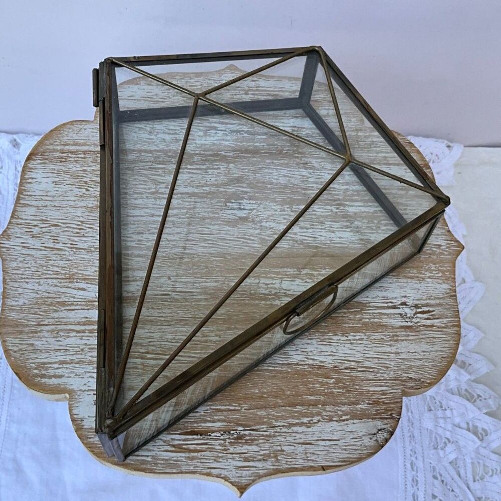 Rare vintage keepsake box, glass box, diamond shaped brass trim box